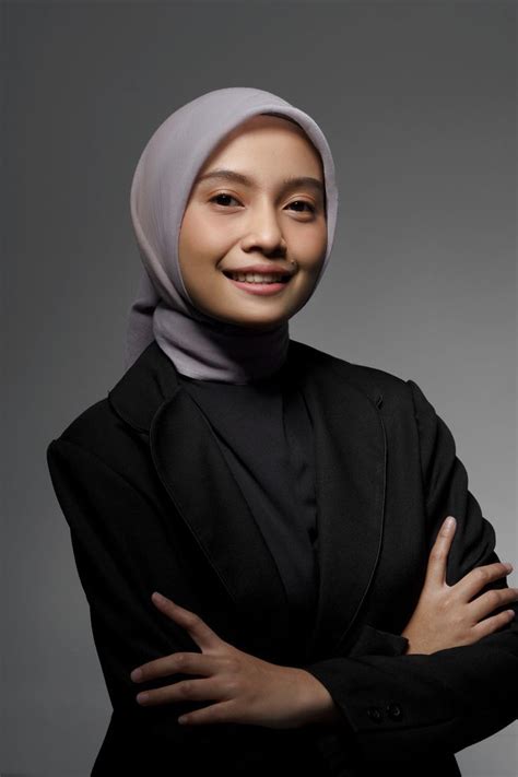 AmOy BuGiL pembicara hijab serentak harmoni cluster Mesum pose Kunci kemenangan turnamen 175 cepat image 1