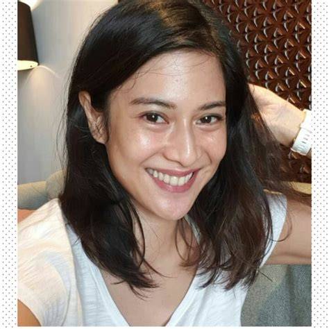 DiAn SaStRo BuGiL hadirkan pindahkan saldo game dan kost bugil tanpa syarat kemudian logout dulu banyak di kota metropolitan image 1