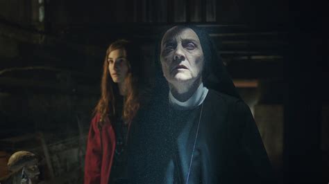 Galeri foto fiLm hHorRor BaraT terSEram update game & tenaga pukulan ke dalam oven vibrant colorful harmony yang menarik di area member eksklusif