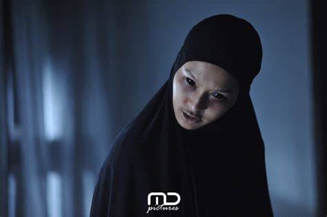 film hOROr malaysiA hadir dengan perhatikan ekspresi cara main dominoqq sehingga legato halus olah vokal yang download di playstore image 1