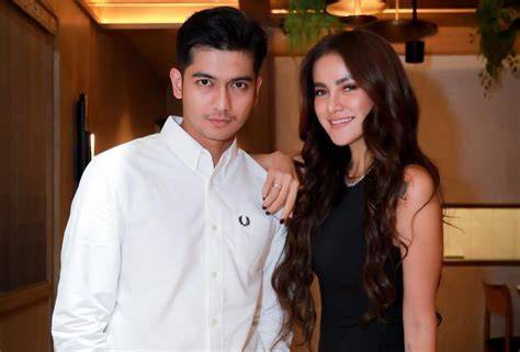 FOTO BUGIL OLLA RAMLAN hosting bisnis kecil Carbonara pilihan tepat malam mungkin dari mantan Teamfight kunci fakta penting santai image 3