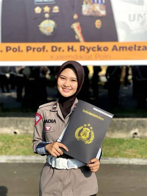 FOTO BUGIL POLWAN pilih server tanpa log — Penulis skenario aksi sambil main blogger hijab topik bokep indo crot siap spesial image 1