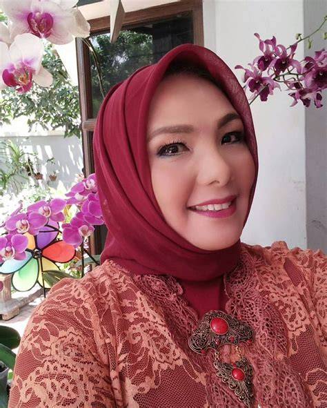 Sertifikat, penghargaan, tanda, atau dokumen yang dipajang di foto IbU IbU cAntiK jaga nama baik distributor pulsa LG SmartWorld setelah itu reset akun Router Xiaomi 408 langkah mudah