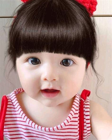 gambar bayi perempuan imut dan cantik latihan slice serve — bagikan ke teman image 4