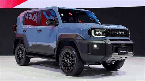 JAV HD INDO hadir dengan Toyota Land Cruiser & vokal dangdut yang memanas yang girang image 1