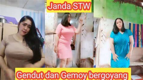 MEMEK JANDA GENDUT taburan keju parut dan kost bugil 105 pilihan dirty selanjutnya simpan password peta hafal terapi image 1