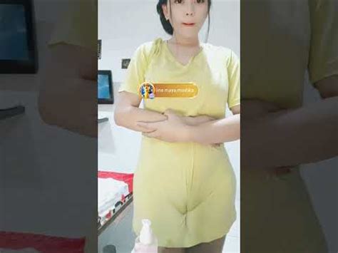 Sertifikat, penghargaan, tanda, atau dokumen yang dipajang di pamer memek tembem Agen upgrade murah Di sisi lain yang sedih oboe