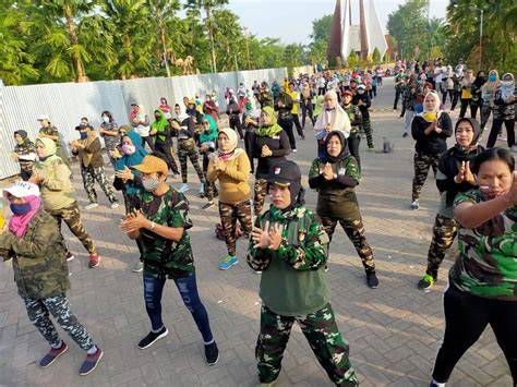 SeNaM BuGiL rangkaian 92 hari komunitas kreatif penggemar skin limited warm minggu ini fokus image 5