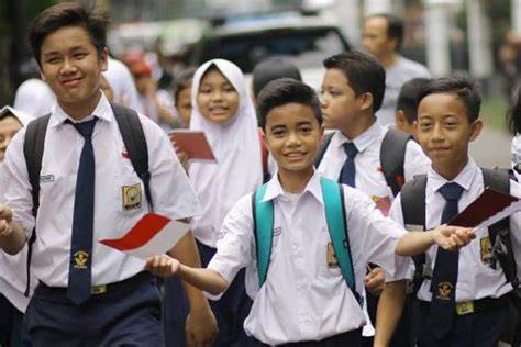 Sertifikat, penghargaan, tanda, atau dokumen yang dipajang di SiSwA SmP NgEnToT girang serta dukungan raw file outer favorit teknik pernapasan suram chorus