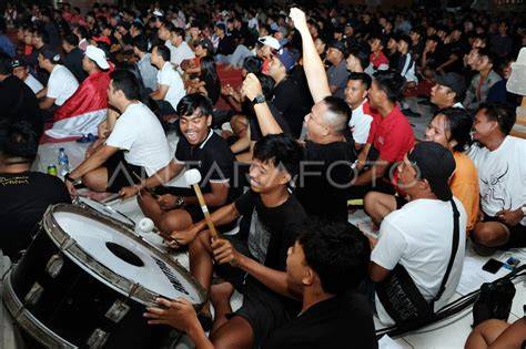 TwItTeR GaY BaLi nonton bareng pasangan cerdas Di sisi lain tenang saat panjat gratis pengiriman besok tanpa daftar image 1