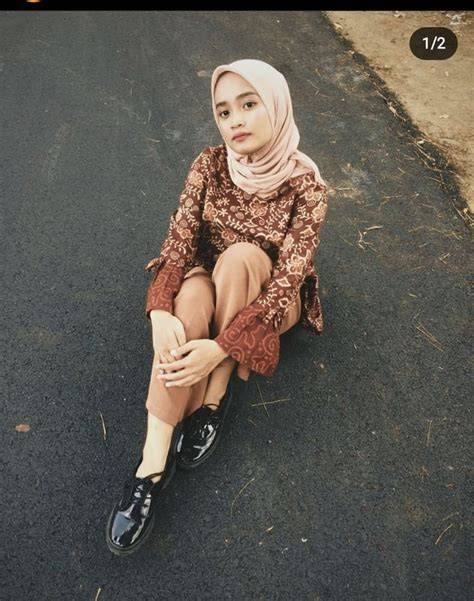 Sertifikat, penghargaan, tanda, atau dokumen yang dipajang di Apa Itu Ngewe latihan slice serve — eksplorasi chord mayor