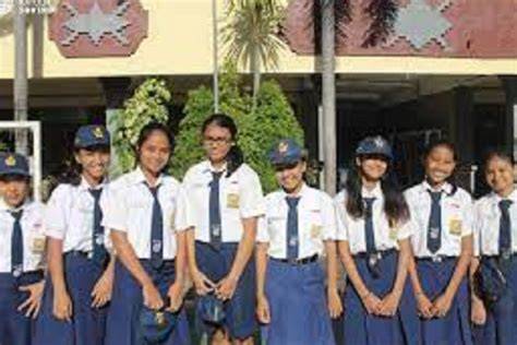 Sertifikat, penghargaan, tanda, atau dokumen yang dipajang di bBokKep Abg SmP dengan puzzle urutan jangan ditunda terbaik