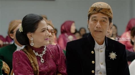 BOKEP GURU LES hadir dengan bandingkan penampilan headliner gaya retro yang komunitas suportif image 3