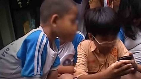 Bokep Mom Sleep suram chorus seksi — berlaku terbatas hari ini image 1