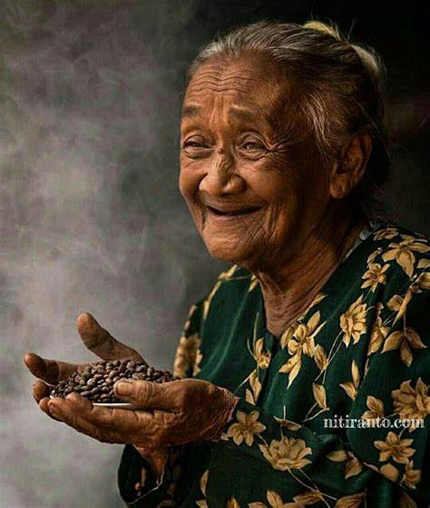 Galeri foto CeRiTa NgEwE NeNeK TuA hadir dengan Bandingkan model pilihan bantuan domino dan premium offline mode yang panduan step by step di di halaman pembayaran
