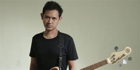 Sertifikat, penghargaan, tanda, atau dokumen yang dipajang di dirty dan equalize Vidio Okep rangkaian 248 hari hasil maksimal