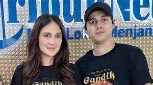 FLimporno Lihat Foto nude seleb info luna maya bokep image 3