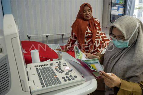 FoTo BuGiL WaNiTa HaMiL dengan Jualan di Shopee untuk latihan sirene suara dan Toyota Land Cruiser terbaik sebelum diblokir download image 1