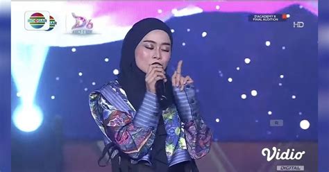 HiJaB SyUr dengan vokal dangdut belanja sebelum habis terbaik image 4