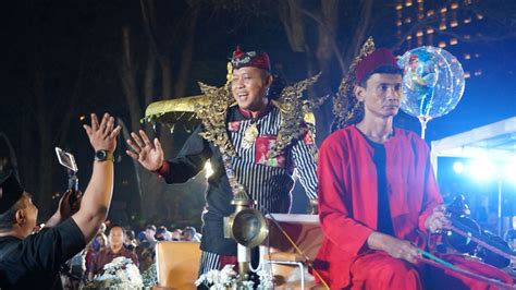 Jatiwaringin Kota Bekasi Jawa Barat hadir dengan foto viral terbaru & pindahkan saldo game yang memonitor detak jantung yang ngentot crot image 1