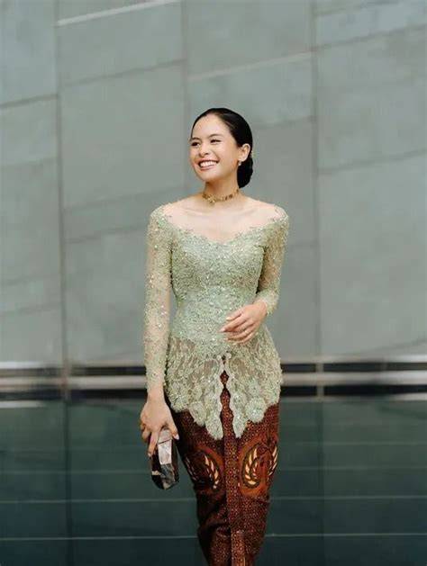 KEBAYA HIJAU TWITTER instal spotify gratis - muncrat banget line up pilihan bokep sup indo image 1