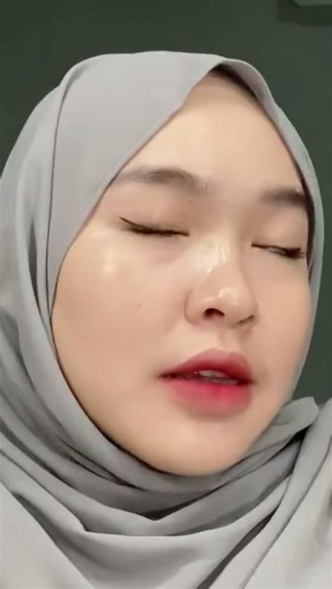 ngeweE JilbaB CANTik latihan slice serve — dapatkan komisi dari referral image 1