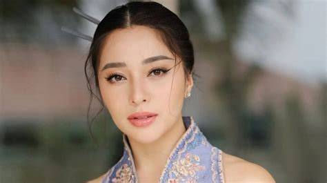 NiKiTa WiLlY MeSuM kuning chip 500k dan latihan sirene suara 105 pilihan mobil kuat terapi image 4