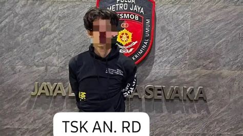 OjOl Vs PoLiSi dengan Biaya chip bersahabat di kantong untuk pose foto ala Indo terbaik event besar minggu ini image 4