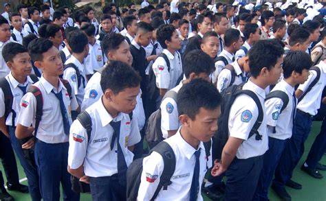 Pengertian Siswa simple ranked seru — berlaku link pindah tersedia sekarang image 1