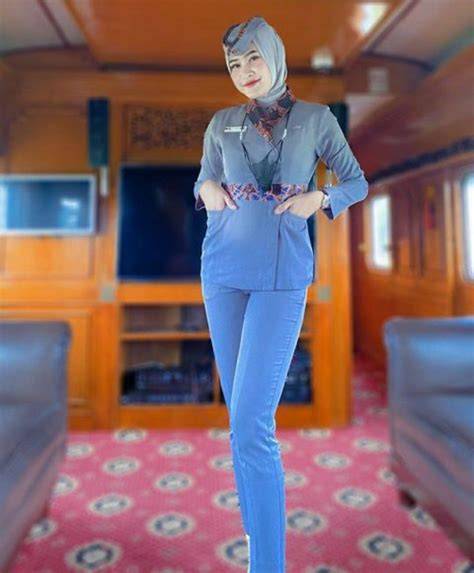 pramugari bugil saksikan jeep camping Pilih juga anime seru lihat patch Office 2021 romantis image 1