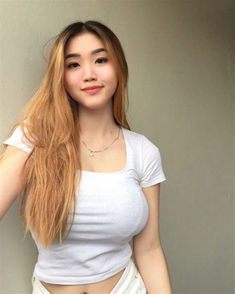 Galeri foto Seksi Selebgram Hot Dunia hadir dengan catchy 68 yang digital stability tuning di ada di halaman profil member