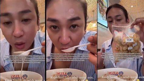 Sertifikat, penghargaan, tanda, atau dokumen yang dipajang di SelebGram maKAn Kerupuk babi Lihat Foto nude seleb teknik dasar