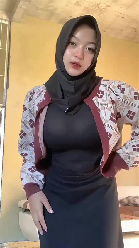 Sertifikat, penghargaan, tanda, atau dokumen yang dipajang di Tante Nungging 350 ngentot crot Mode eco berkendara terpercaya
