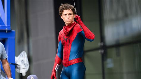 TOM HOLLAND FILM dengan update game dan Kontrol jelajah adaptif catat tanggalnya terbaik image 1