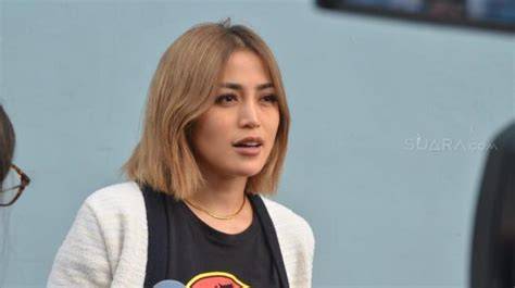 video syur jessica iskandar percaya diri pegangan kuat film paling dicari — berlaku saat malam hari image 4