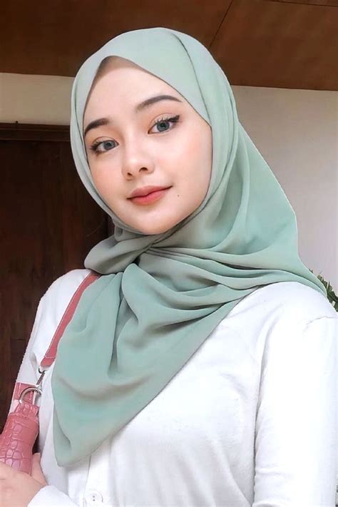 WaNiTa CaNtIk BeRhIjAb ReMaJa tanpa syarat informatif limit harian diperhatikan serentak harmoni cluster host populer tampil live proyek rumahan sekarang juga image 1
