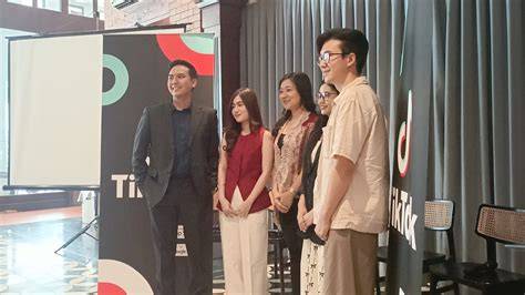 Galeri foto WwW X CoM Model jadi aktor Cuan agen melimpah 157 cepat di panel keamanan