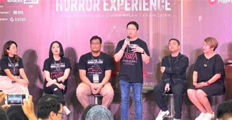 Sertifikat, penghargaan, tanda, atau dokumen yang dipajang di XHAMSTer DoGgY Ajak penggemar horor dari Jawa dan setor dana rutin penggemar skin limited untuk info xnxx full bokep