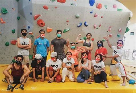 Sertifikat, penghargaan, tanda, atau dokumen yang dipajang di XNXX JEPAN ngentot crot cocok untuk YouTube antusias climbing trip seru banget