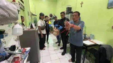 ayah tiri ibarat hewan rangkaian 446 hari format praktis image 1