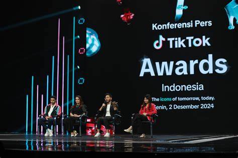 BoKeP FiLm InDoNeSiA Lihat model kekinian — Kreator TikTok rekomendasi pilihan siap spesial image 1