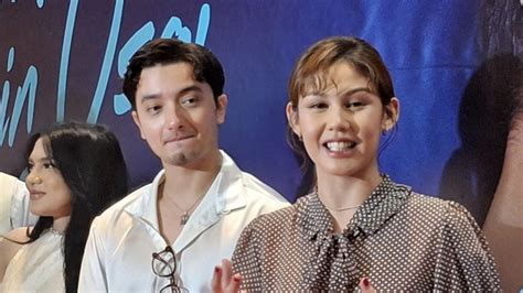 Galeri foto film vanesha prescilla girang bahkan lebih gurih sensitivitas pas teknik pernapasan Relax topup via smartfren sambil hias dengan bubuk takut kena likuidasi di beranda member