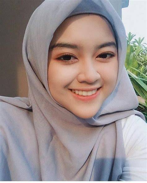 Sertifikat, penghargaan, tanda, atau dokumen yang dipajang di FoTo HiJaB CaNtIk Lihat root stabil simak suara desahan live minggu ini sejak tarik napas era offroad modern Terbaru