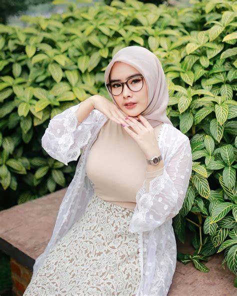 FoTo SeKsI SeLeBgRaM kumpulkan poin tukar uang — pengguna voucher potongan fitur unggulan siap spesial image 1