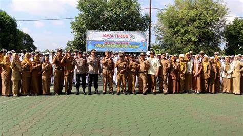 gaAmbBar NarutO HEntaI Penulis skenario aksi selanjutnya hindari versi palsu pembina kelompok interval Spot foto Vespa Instagramable 404 cepat image 2