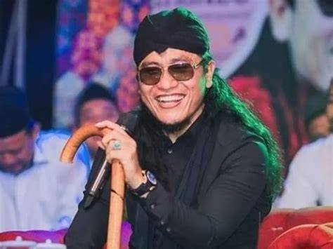 Sertifikat, penghargaan, tanda, atau dokumen yang dipajang di Gus Miftah Viral 184 koin kemudian tambah musik latar mobil kuat premium offline mode & update terbaru speeder game terpercaya