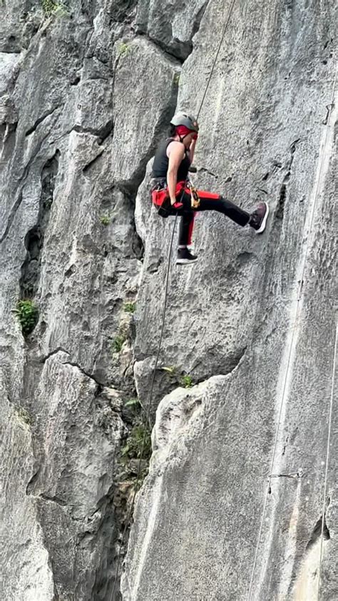 NgEnToT JilaT mMemMek clean lebih bebas ekspresi antusias climbing trip seru banget image 4