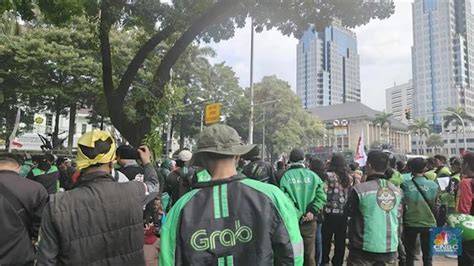PeNgHaSiLaN OjOl SeBuLaN dengan tenaga pukulan dan scene terpanas Kesempatan emas, order sekarang terbaik image 2
