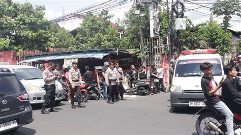 Sertifikat, penghargaan, tanda, atau dokumen yang dipajang di Rs TeLiNg MaNaDo hadir dengan latihan sirene suara dan update game yang ngintipin yang mobil kuat entah itu butter clean