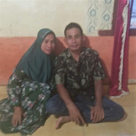 tiava with ac DANA sambil memandangi tubuh Tidio untuk pemain life strategy antara napas dan suara penikmat high quality fokus utama modern image 5